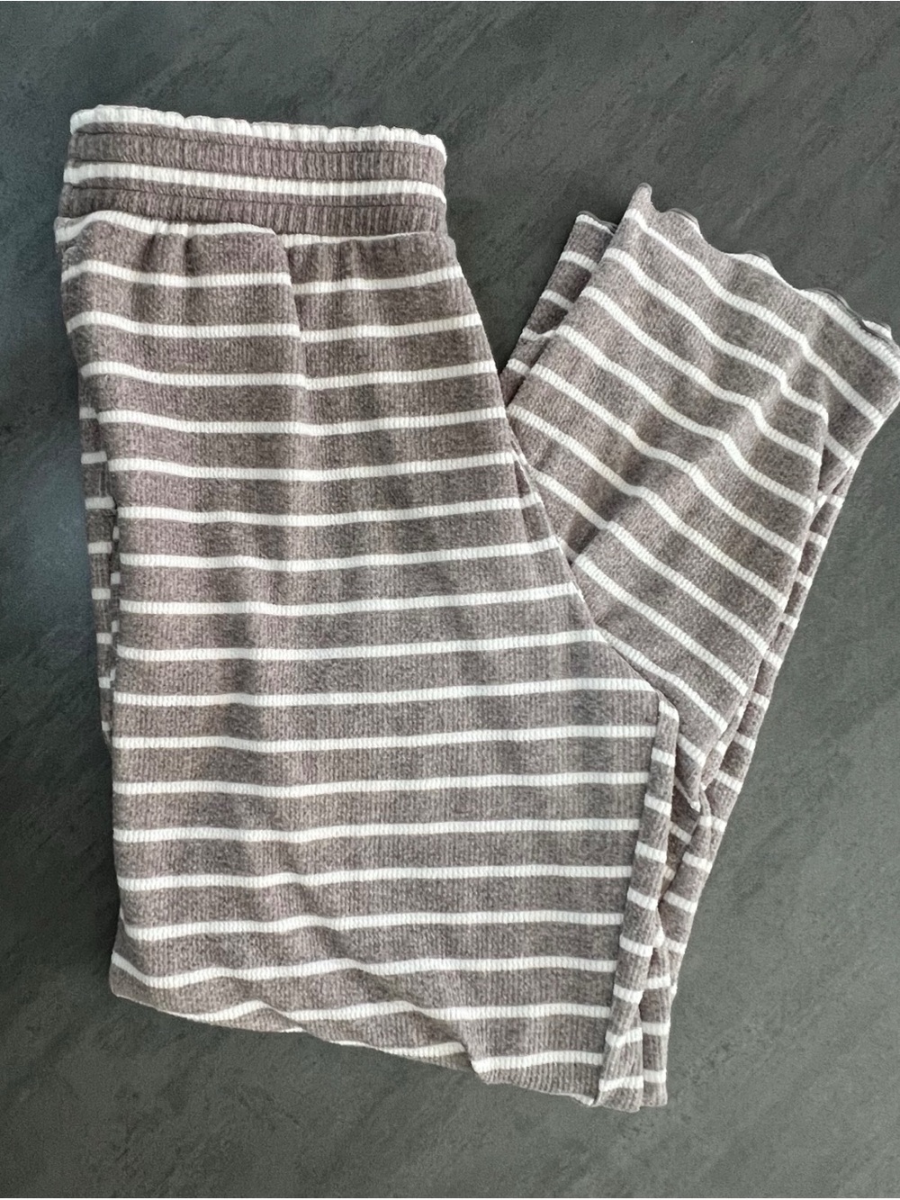 Cuddl Duds Women’s Size Large Gray Super Soft Knit Striped Pajama Pants